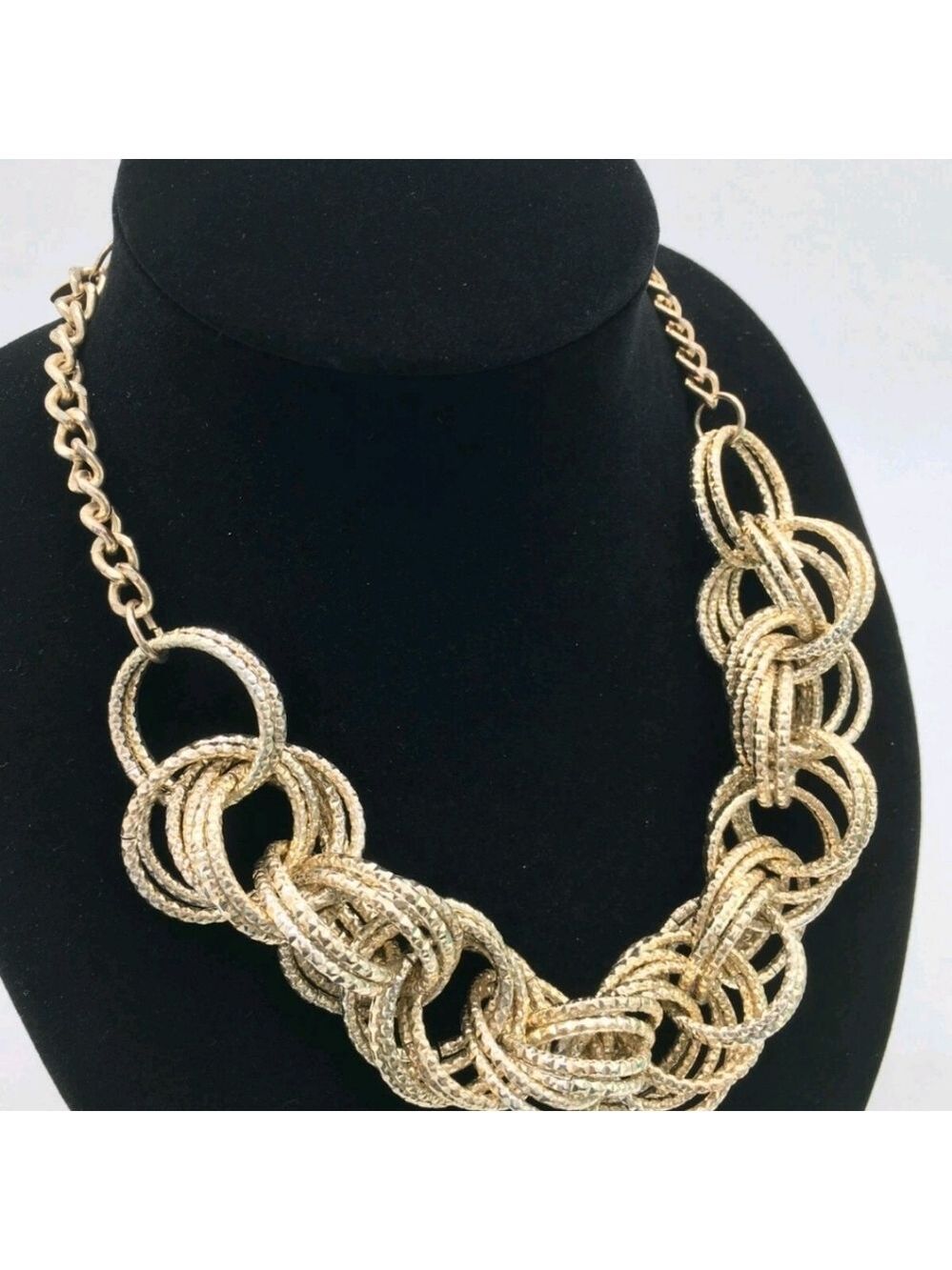 Vtg Signed New York & Company Textured Silver-Tone Multi-Hoop Statement Necklace - Picture 4 of 9